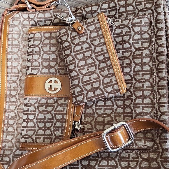 NWOT Giani Bernini women's crossbody bag shoulder bag, brown, small wallet bonus - Picture 6 of 8